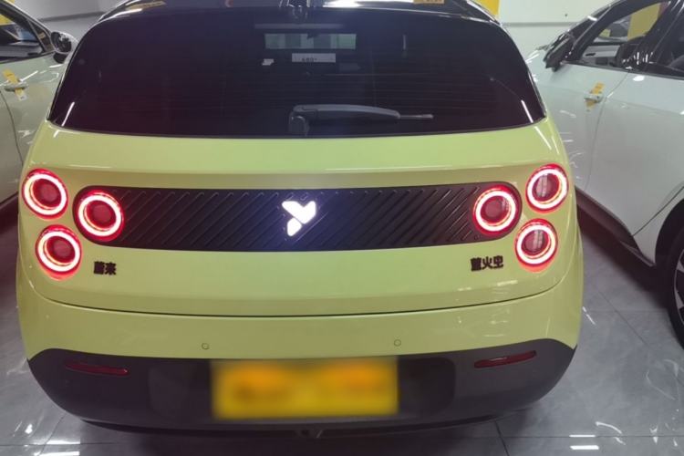 Used firefly 2025 Illuminated Edition Rear