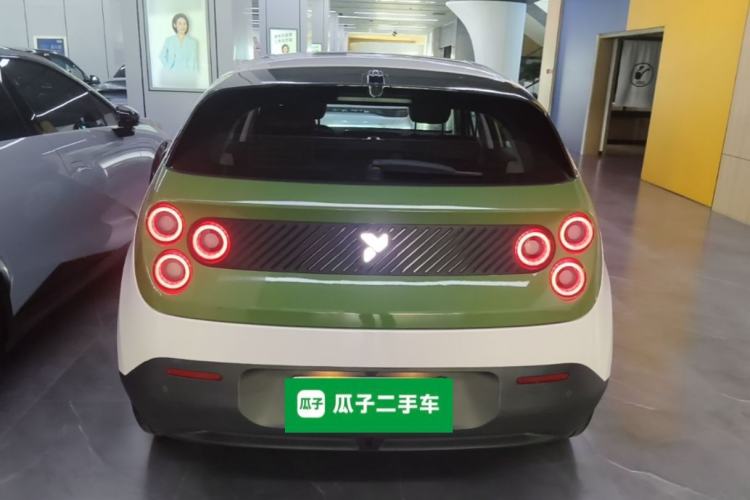 Used firefly 2025 Illuminated Edition Rear