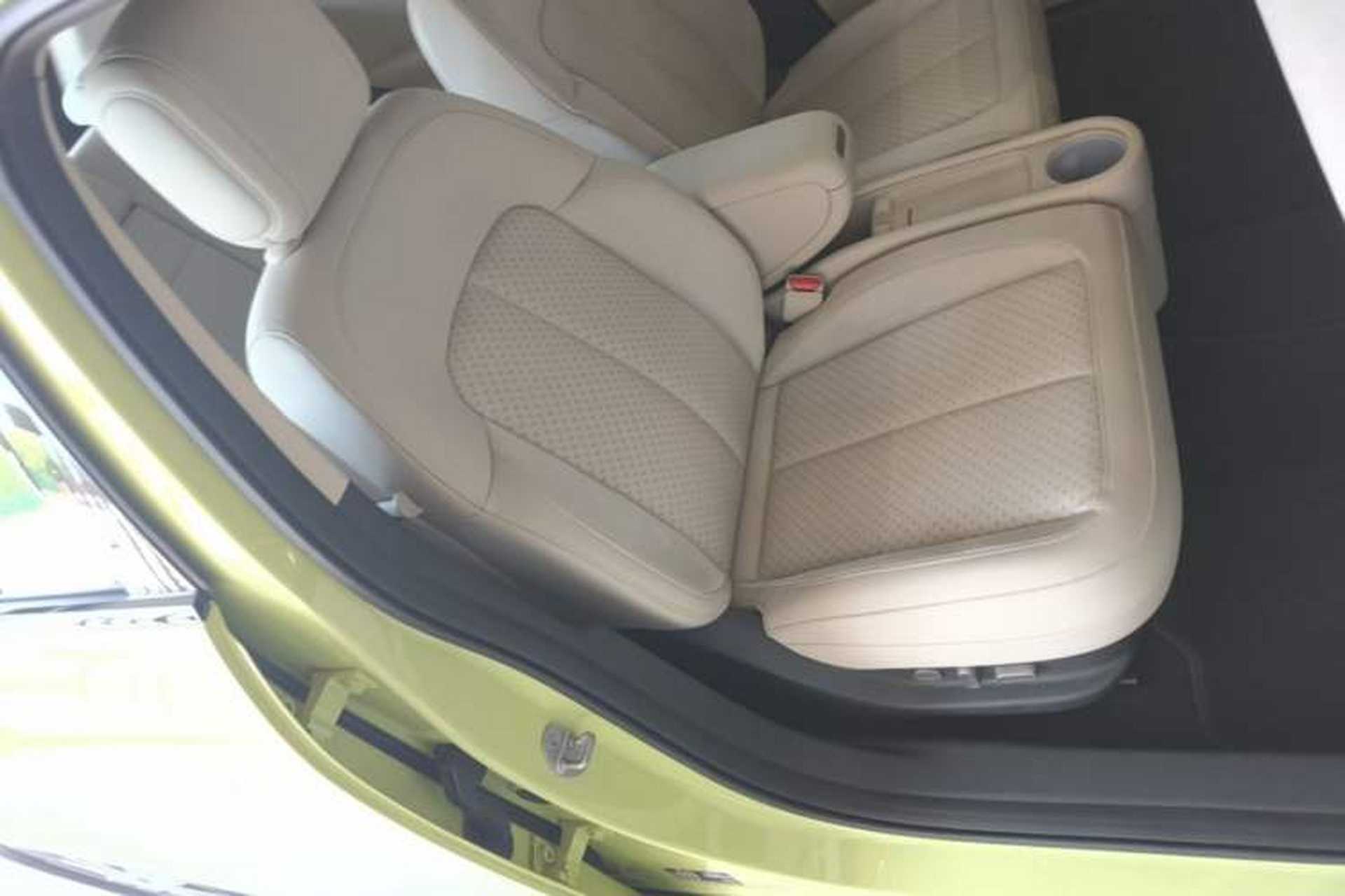 Used firefly 2025 Illuminated Edition Right Front Seat