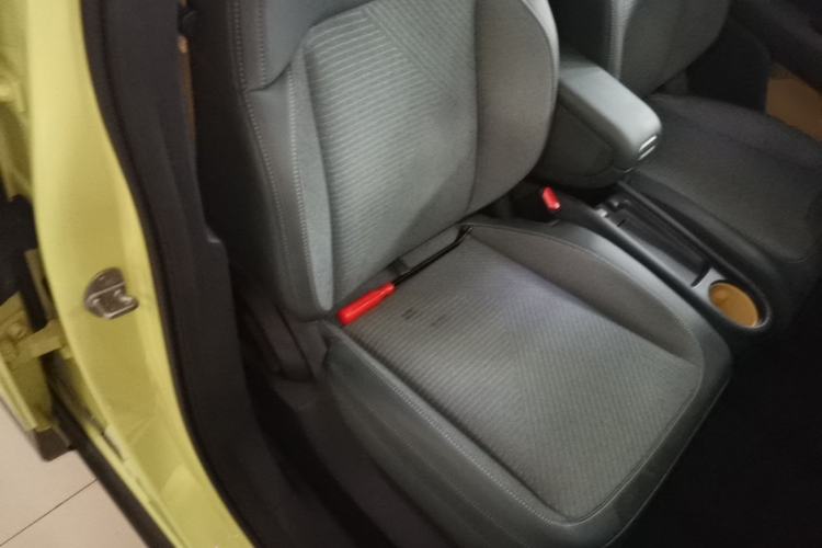 Used firefly 2025 Free Edition Right Front Seat