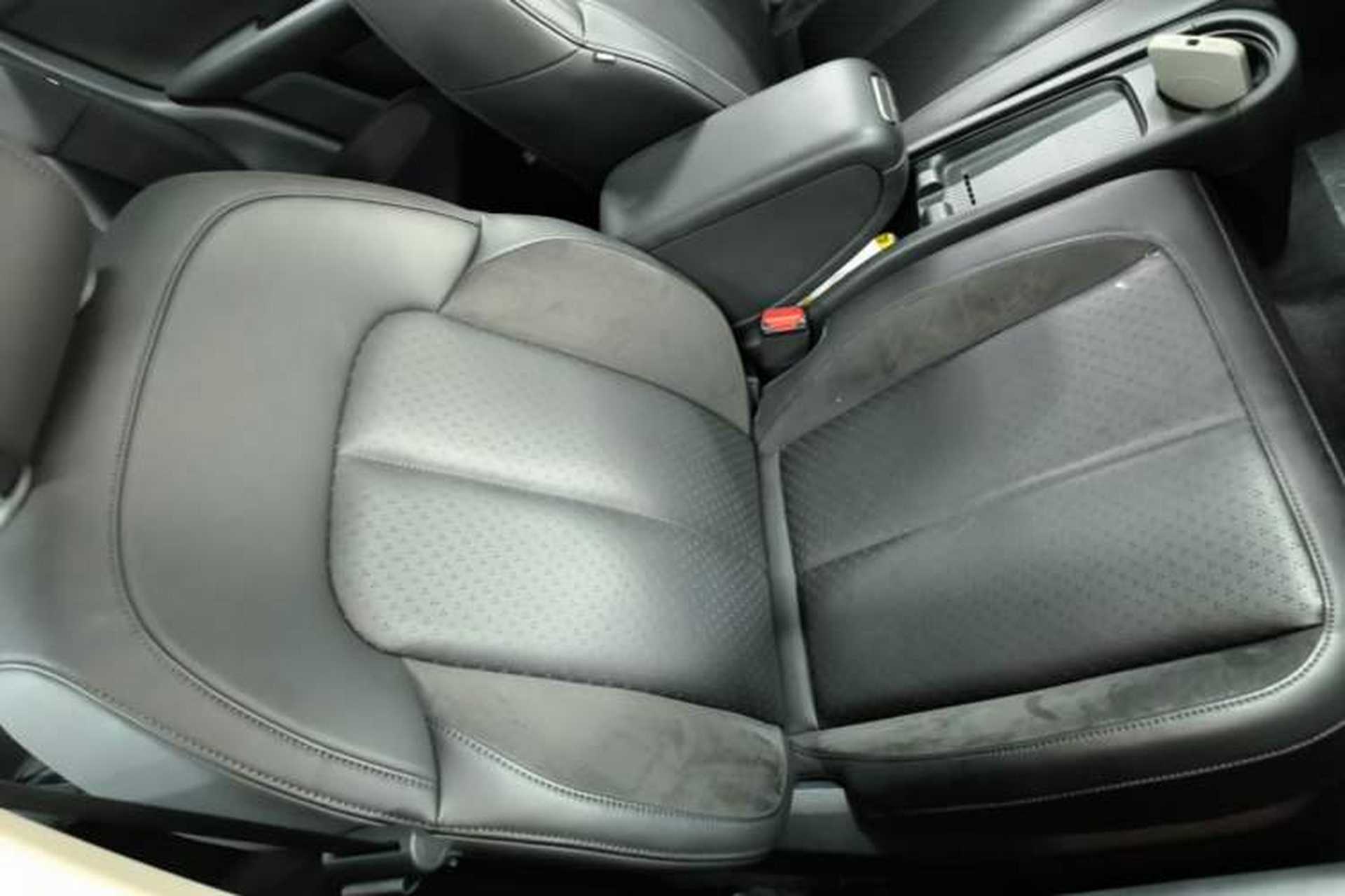 Used firefly 2025 Illuminated Edition Right Front Seat