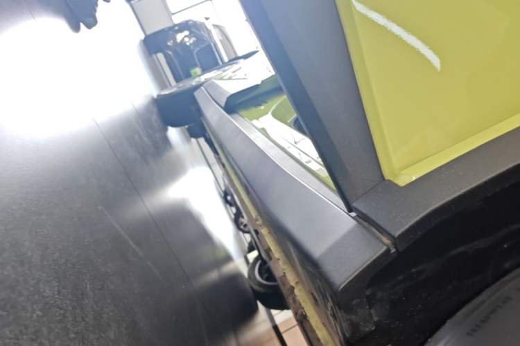 Used firefly 2025 Illuminated Edition Right Side Sill