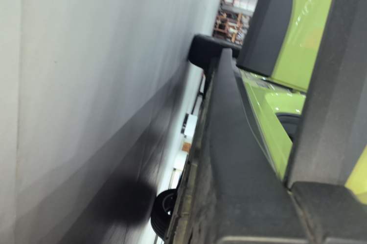 Used firefly 2025 Free Edition Right Side Sill