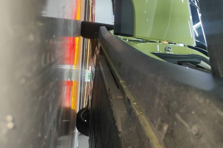Used firefly 2025 Illuminated Edition Right Side Sill