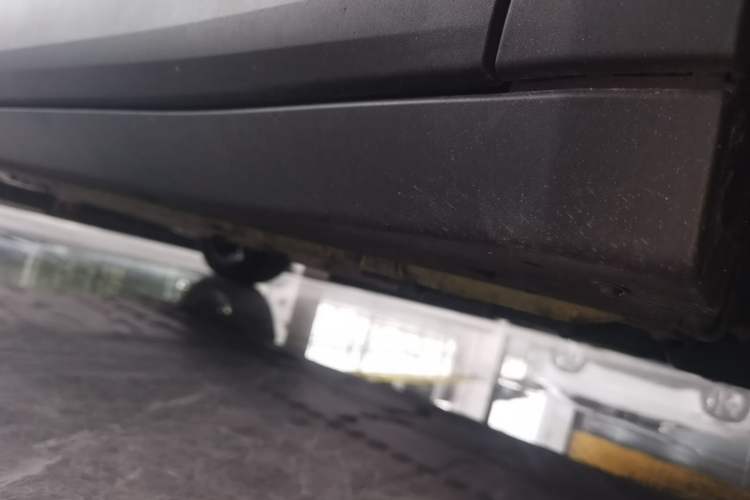 Used firefly 2025 Illuminated Edition Right Side Sill