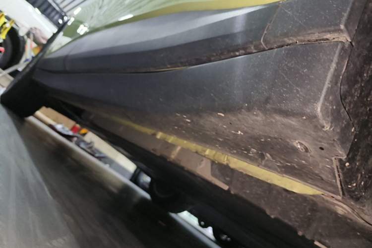 Used firefly 2025 Illuminated Edition Right Side Sill