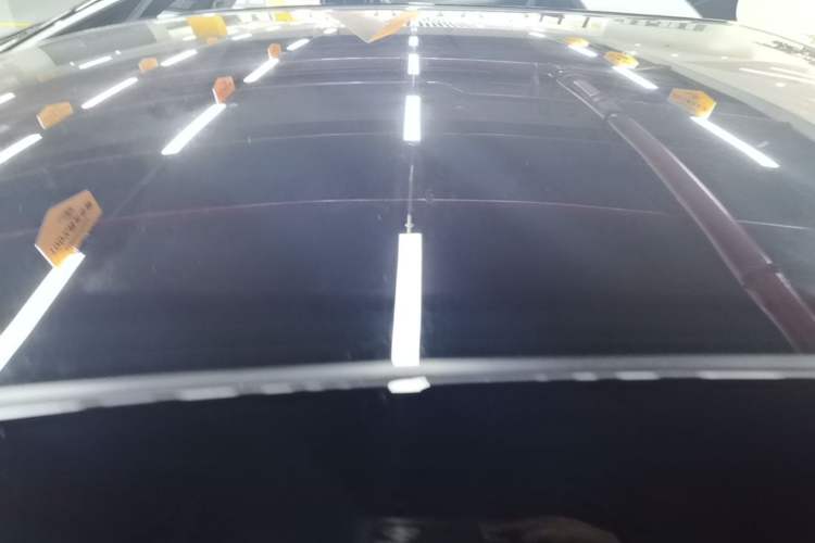 Used firefly 2025 Illuminated Edition Roof