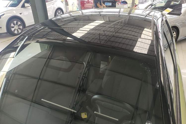 Used firefly 2025 Free Edition Roof