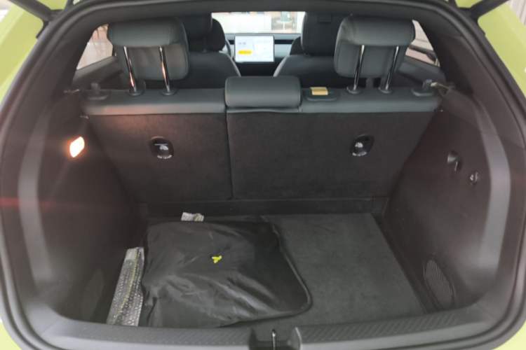 Used firefly 2025 Free Edition Trunk