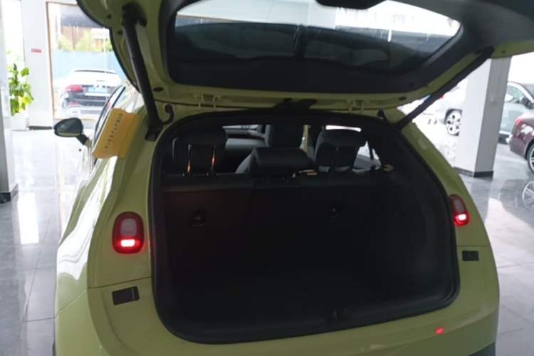 Used firefly 2025 Free Edition Trunk