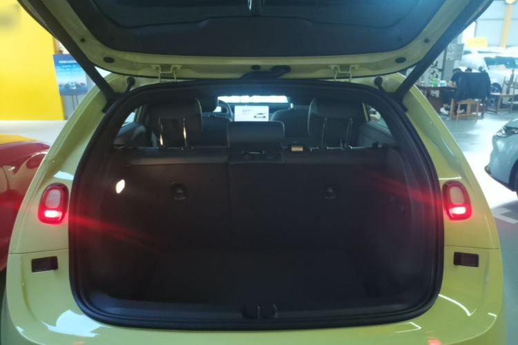 Used firefly 2025 Free Edition Trunk