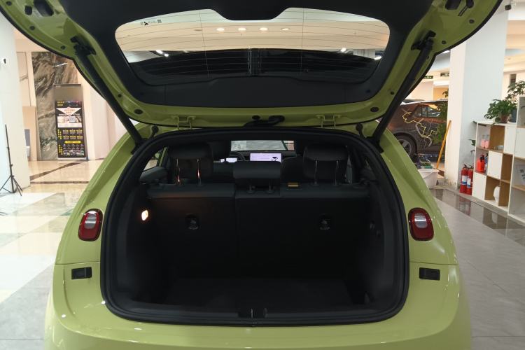 Used firefly 2025 Free Edition Trunk