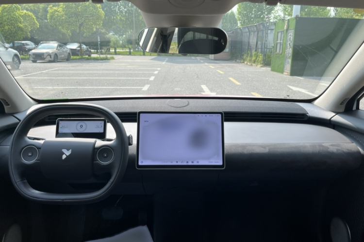 Used firefly 2025 Illuminated Edition Interior 4