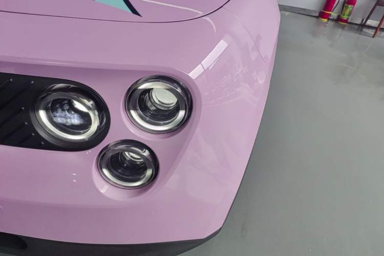 Used firefly 2025 Illuminated Edition Left Front Headlight