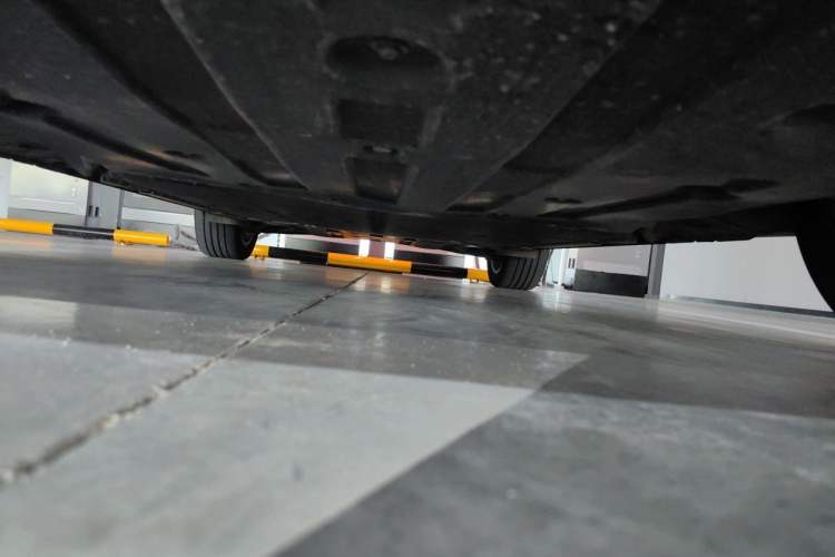Used firefly 2025 Illuminated Edition Chassis Front