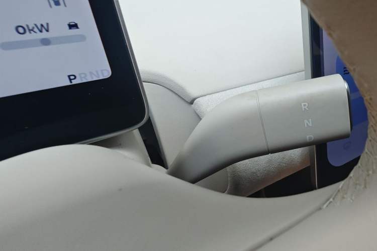 Used firefly 2025 Illuminated Edition Gear Lever