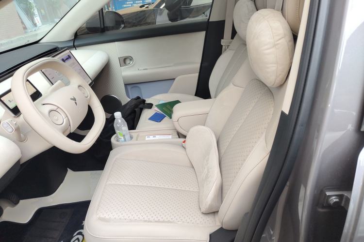 Used firefly 2025 Illuminated Edition Left Front Seat