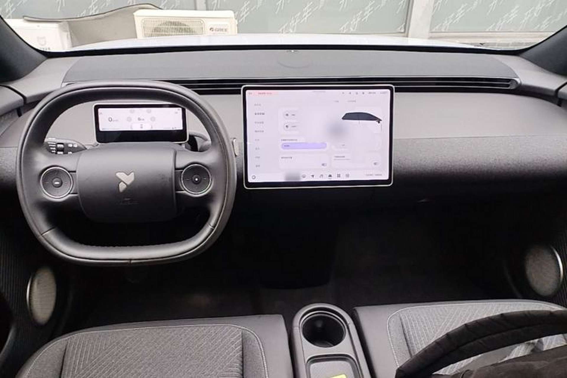 Used firefly 2025 Free Edition Center Console