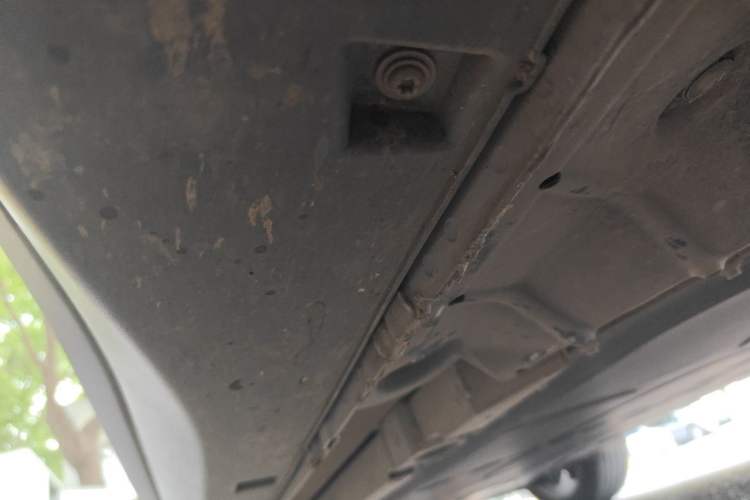 Used firefly 2025 Free Edition Chassis Front Right