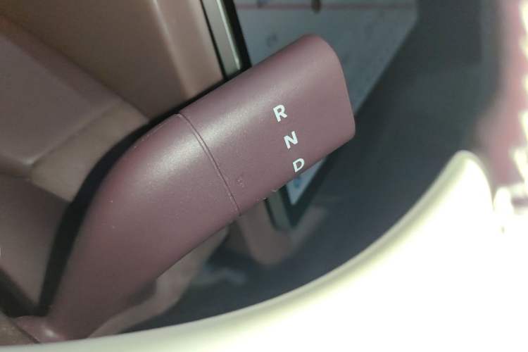 Used firefly 2025 Illuminated Edition Gear Lever