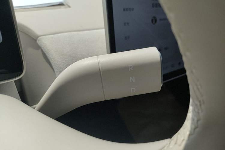 Used firefly 2025 Illuminated Edition Gear Lever