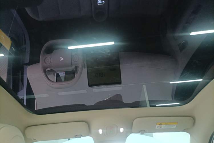 Used firefly 2025 Illuminated Edition Headliner