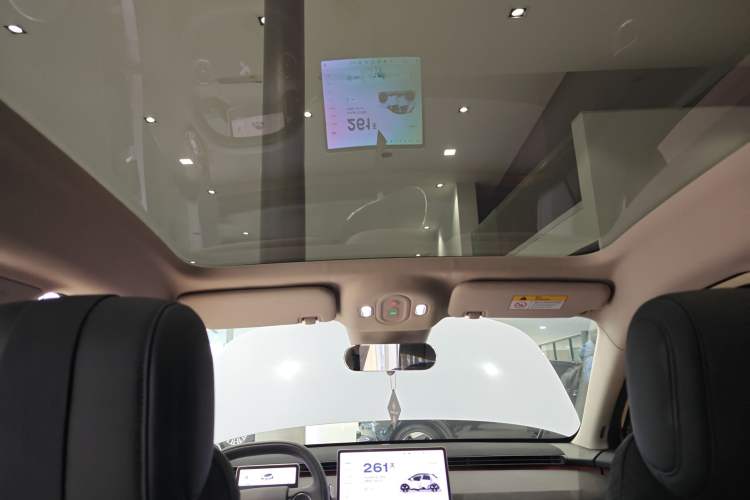 Used firefly 2025 Illuminated Edition Headliner