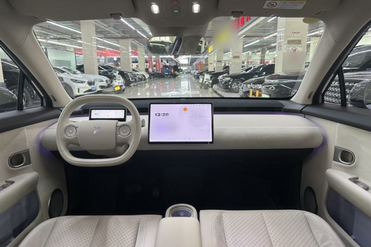Used firefly 2025 Illuminated Edition Interior 2