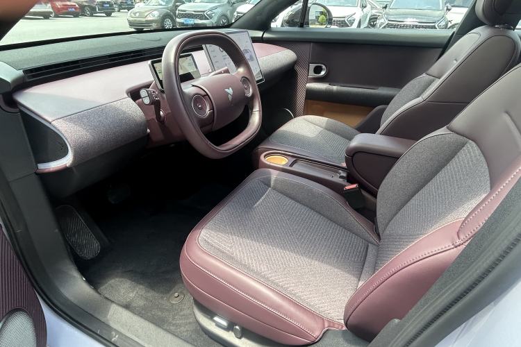 Used firefly 2025 Free Edition Interior 2
