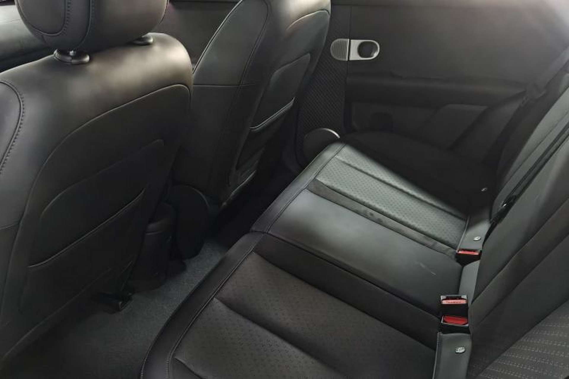 Used firefly 2025 Illuminated Edition Interior 3
