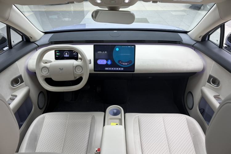 Used firefly 2025 Illuminated Edition Interior 5