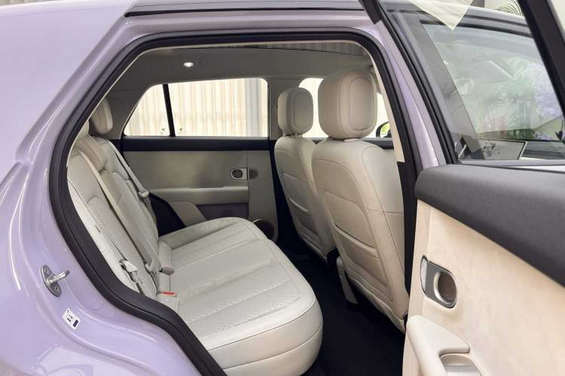 Used firefly 2025 Illuminated Edition Interior 5