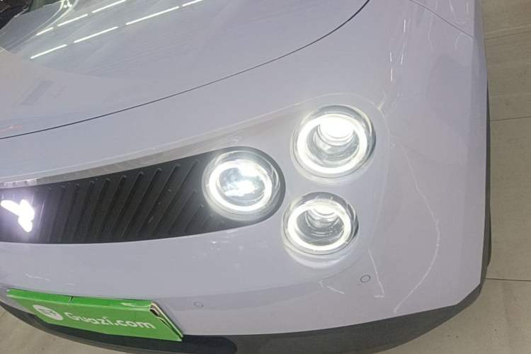 Used firefly 2025 Illuminated Edition Left Front Headlight