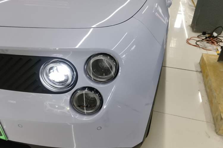 Used firefly 2025 Free Edition Left Front Headlight