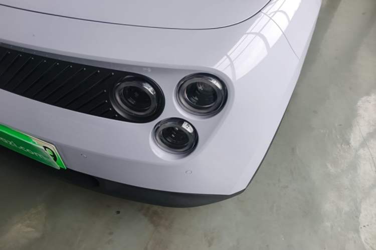Used firefly 2025 Illuminated Edition Left Front Headlight