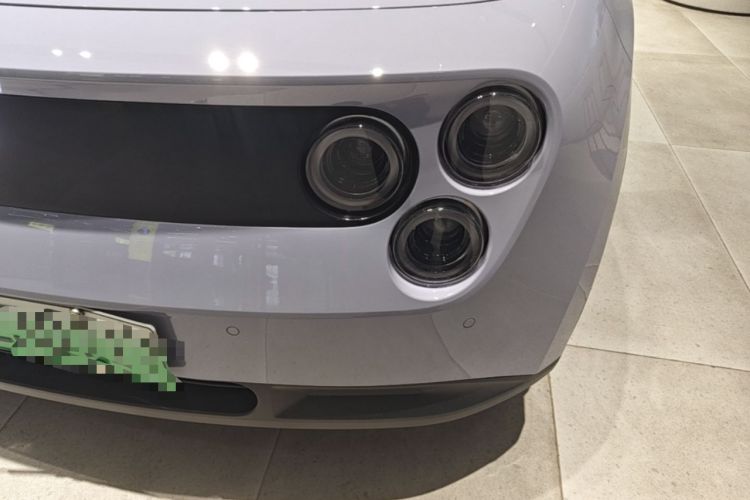 Used firefly 2025 Illuminated Edition Left Front Headlight