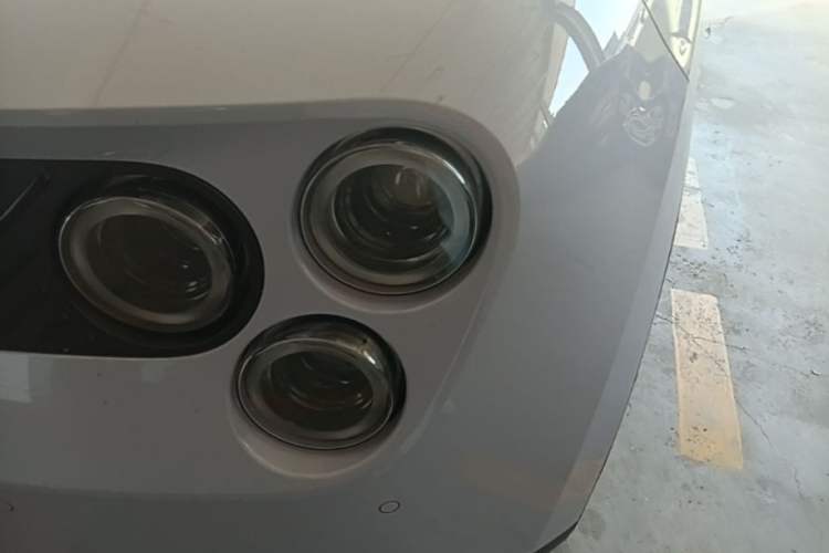 Used firefly 2025 Illuminated Edition Left Front Headlight
