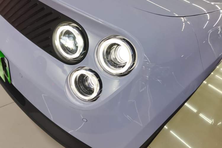 Used firefly 2025 Illuminated Edition Left Front Headlight