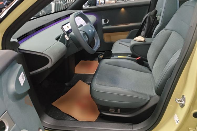 Used firefly 2025 Free Edition Left Front Seat