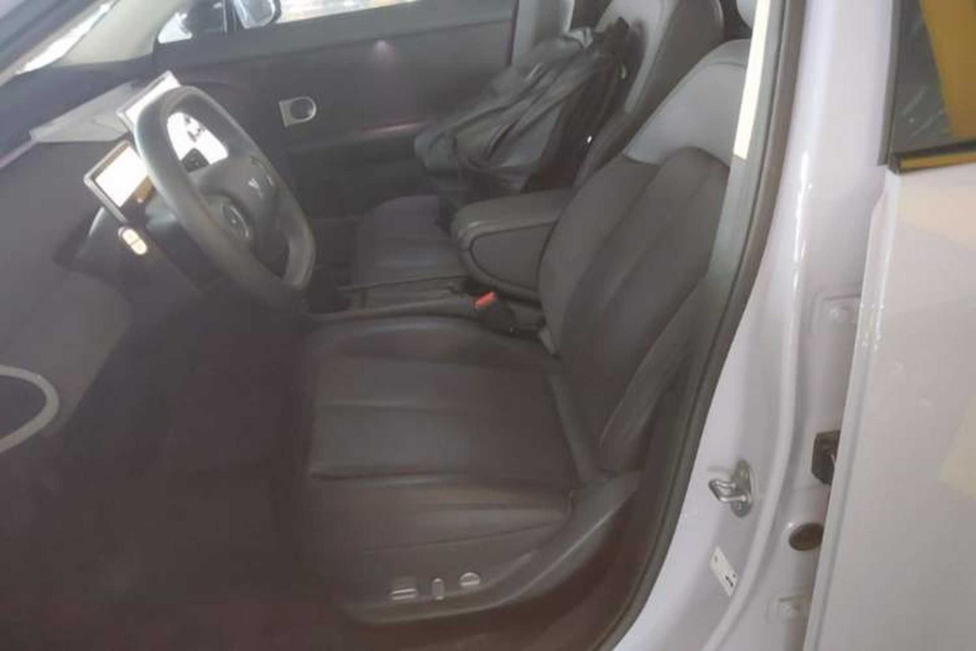 Used firefly 2025 Illuminated Edition Left Front Seat