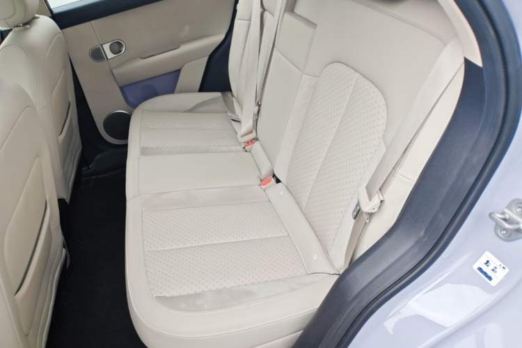Used firefly 2025 Illuminated Edition Left Rear Seat