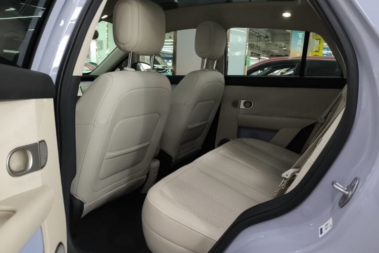 Used firefly 2025 Illuminated Edition Left Rear Seat