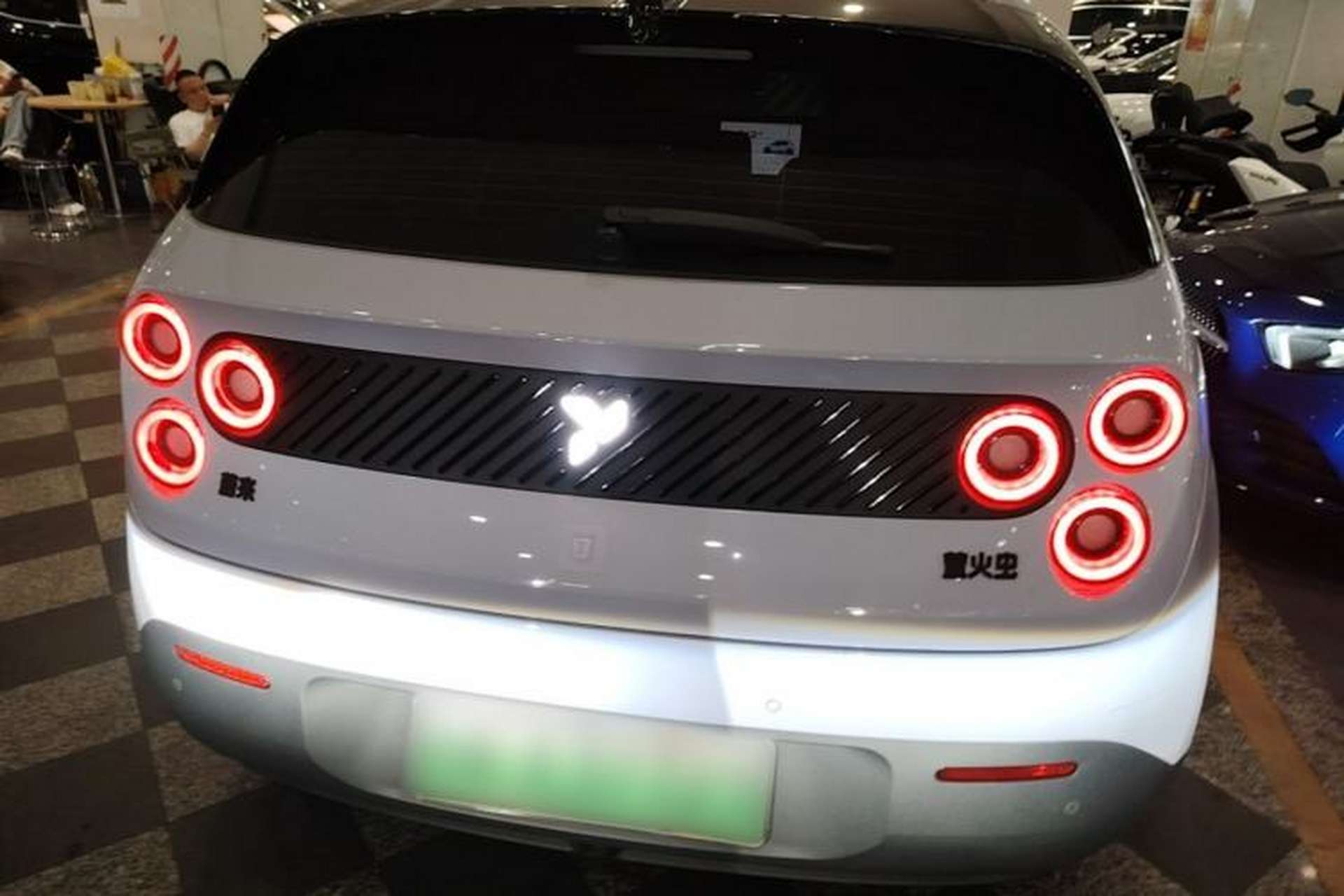 Used firefly 2025 Illuminated Edition Rear