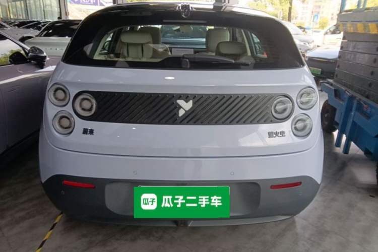 Used firefly 2025 Illuminated Edition Rear
