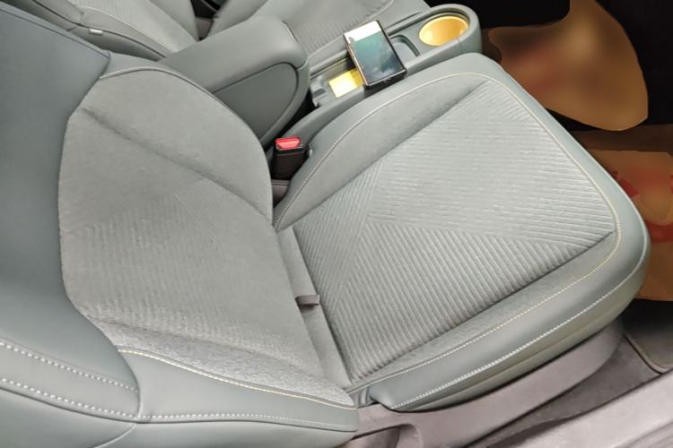 Used firefly 2025 Free Edition Right Front Seat