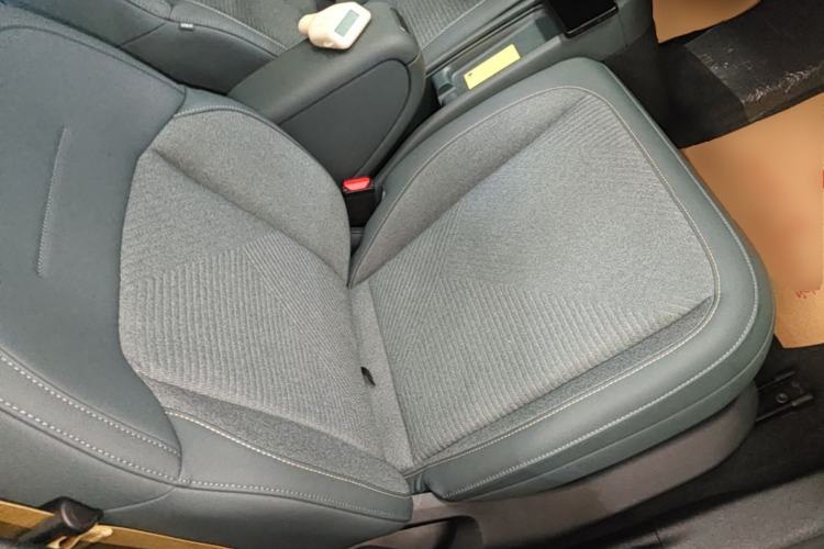 Used firefly 2025 Free Edition Right Front Seat