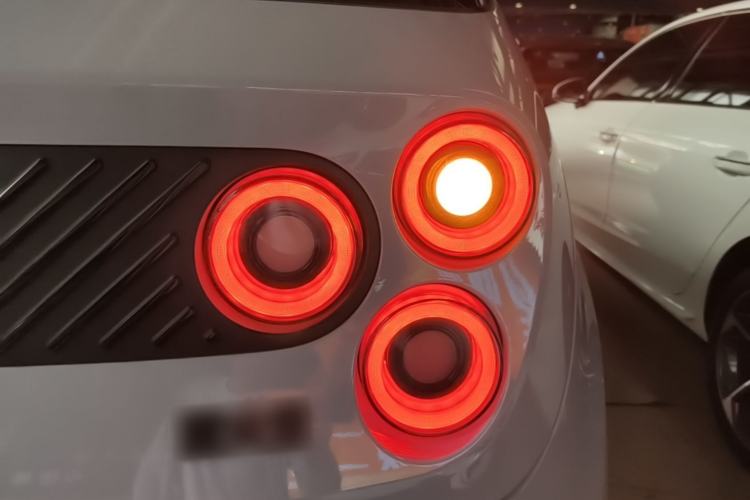 Used firefly 2025 Illuminated Edition Right Rear Taillight