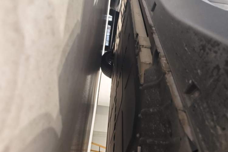 Used firefly 2025 Illuminated Edition Right Side Sill