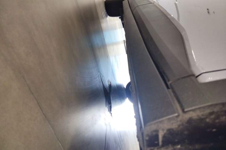 Used firefly 2025 Free Edition Right Side Sill