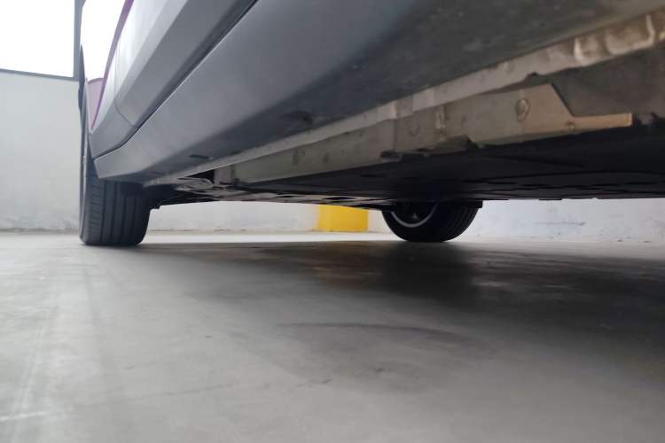 Used firefly 2025 Illuminated Edition Right Side Sill